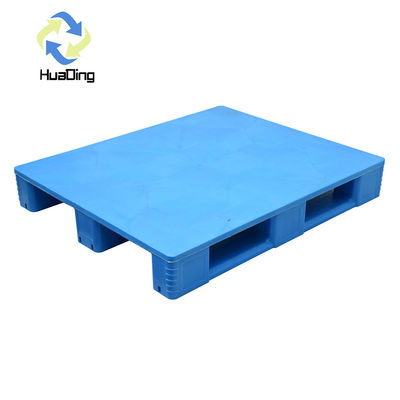 Outdoor Plastic Pallet with Smooth Cool Storage and Heavy-Duty Flat Racking by HUADING